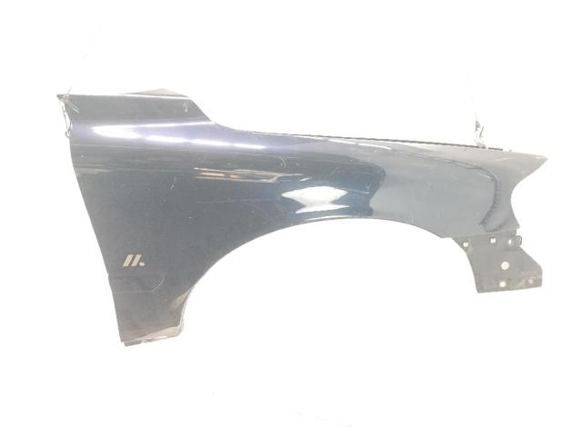 Błotnik przedni prawy 30796493 VOLVO