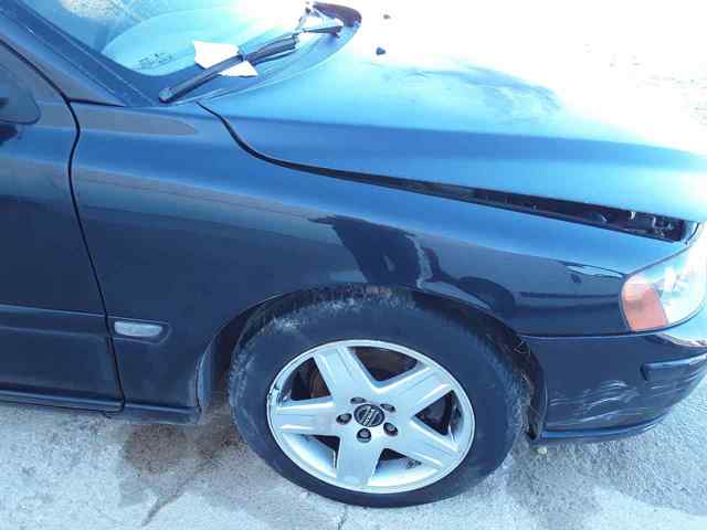 Błotnik przedni prawy 30796493 VOLVO