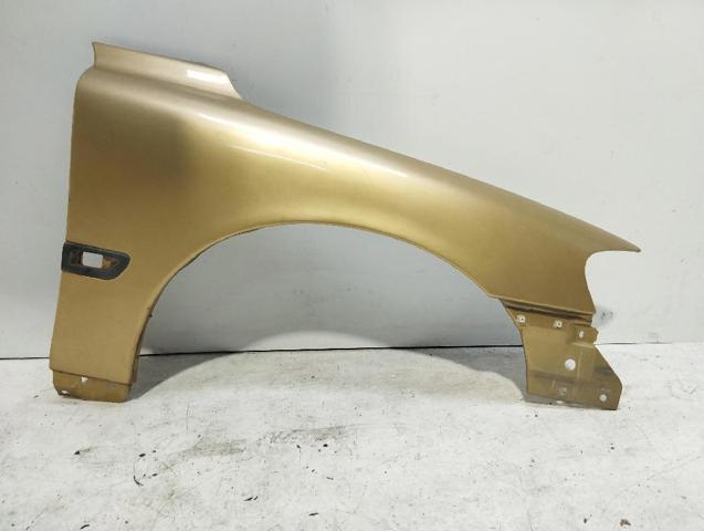 Błotnik przedni prawy 30796493 VOLVO