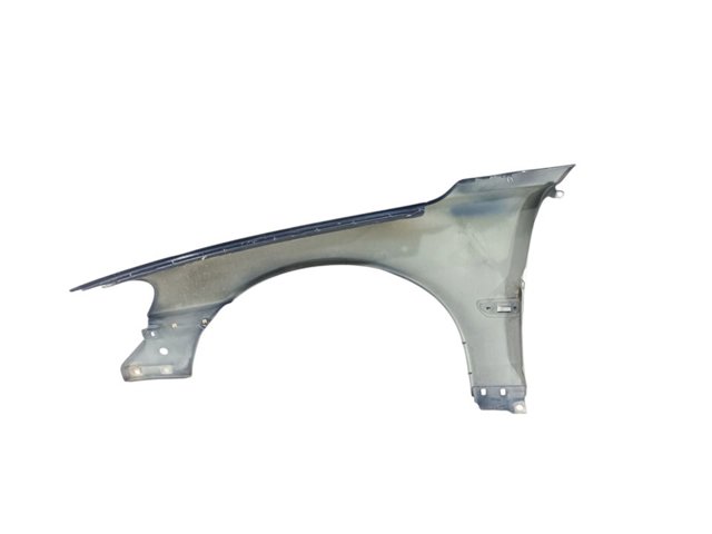 Błotnik przedni prawy 30796493 VOLVO