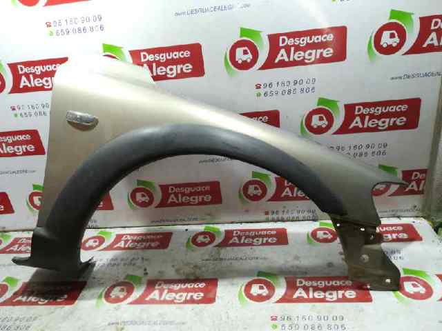 Błotnik przedni prawy 30796493 VOLVO