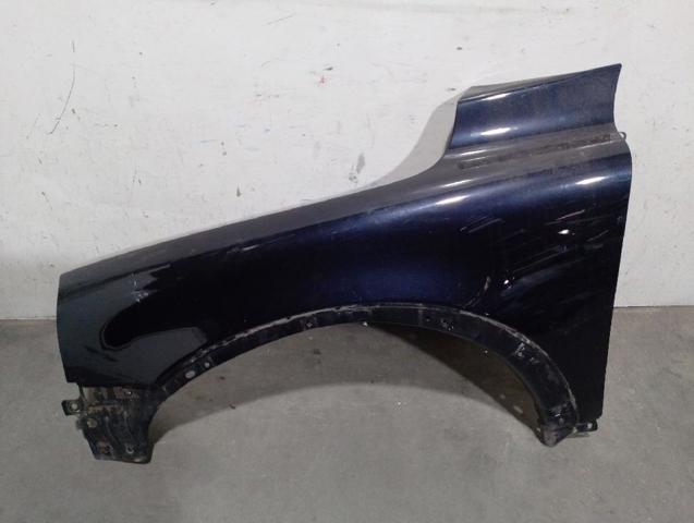 Błotnik przedni lewy 30796494 VOLVO