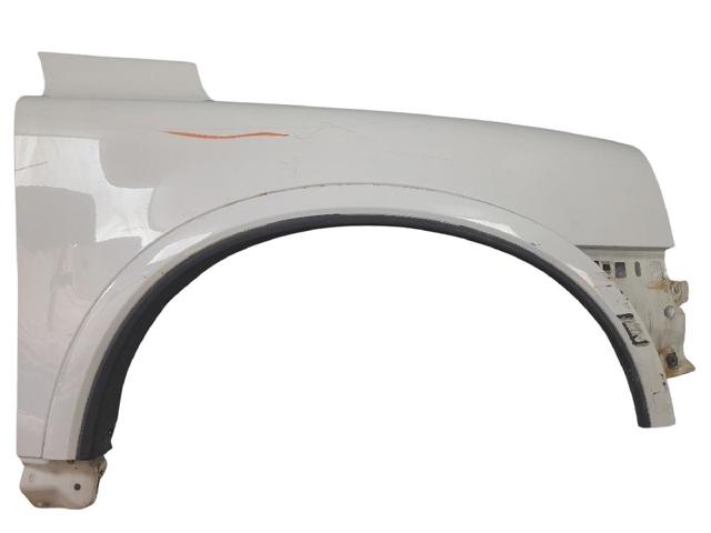 Błotnik przedni prawy 30796495 VOLVO