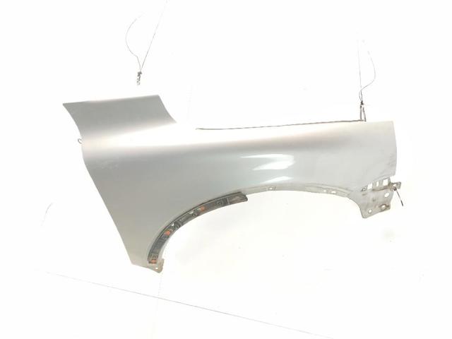 Błotnik przedni prawy 30796495 VOLVO