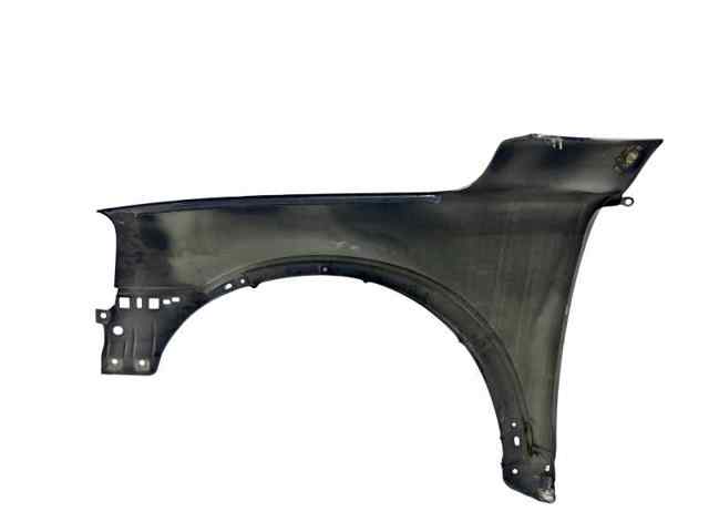 Błotnik przedni prawy 30796495 VOLVO