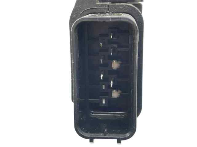 Zamek drzwi tylnych prawych 30799316 VOLVO