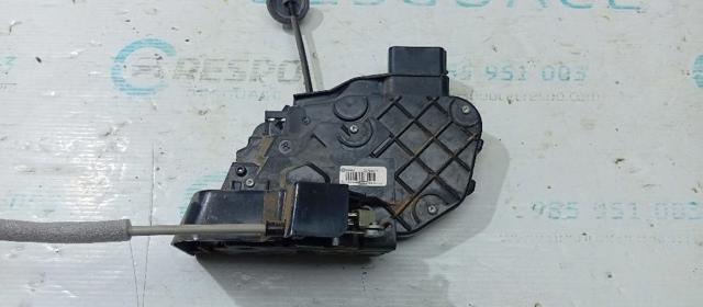 Zamek drzwi tylnych prawych 30799317 VOLVO
