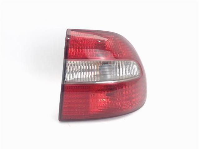 Lampa zespolona tylna prawa Volvo V40 VW