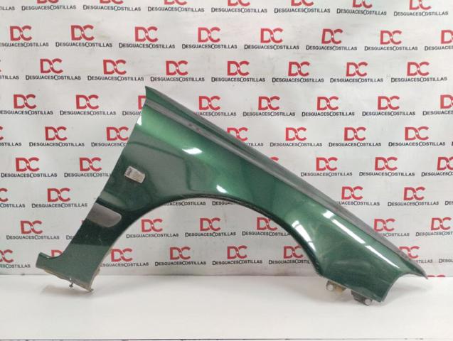 Błotnik przedni prawy 30802307 VOLVO