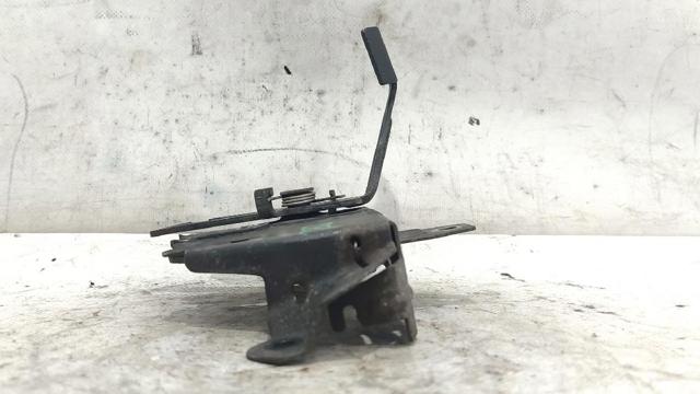 Zamek maski Volvo V40 VW