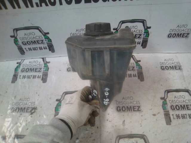 Zbiorniczek wyrównawczy układu chłodzenia Volvo S40 1 VS