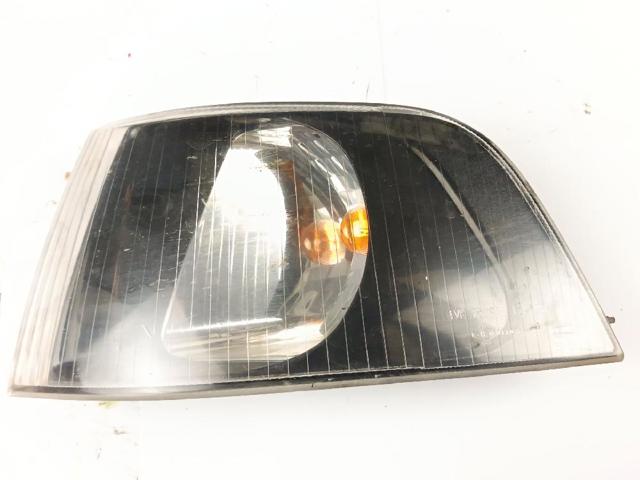 Kierunkowskaz lewy Volvo V40 VW