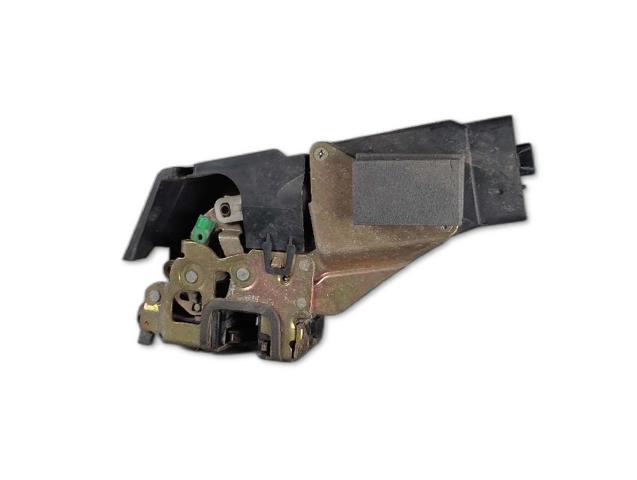 Zamek drzwi tylnych lewych 30850806 VOLVO