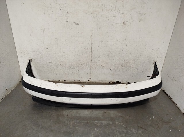 Zderzak przedni Volvo V40 VW