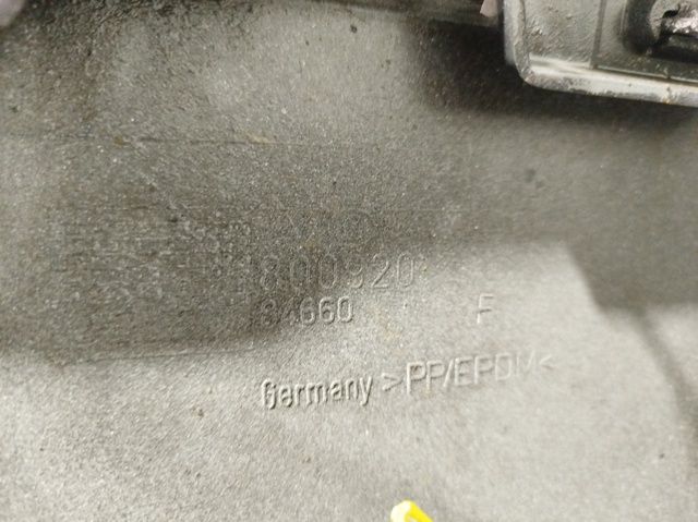 Zderzak przedni Volvo V40 VW