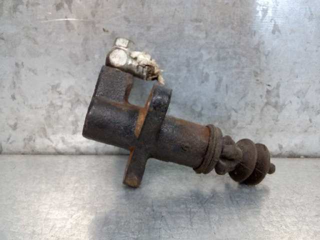 Cylinder roboczy sprzęgła 30871688 VOLVO