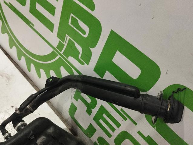 Zbiornik paliwa Volvo V40 VW