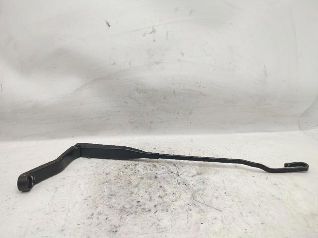 Ramię wycieraczki szyby przedniej Volvo V40 VW