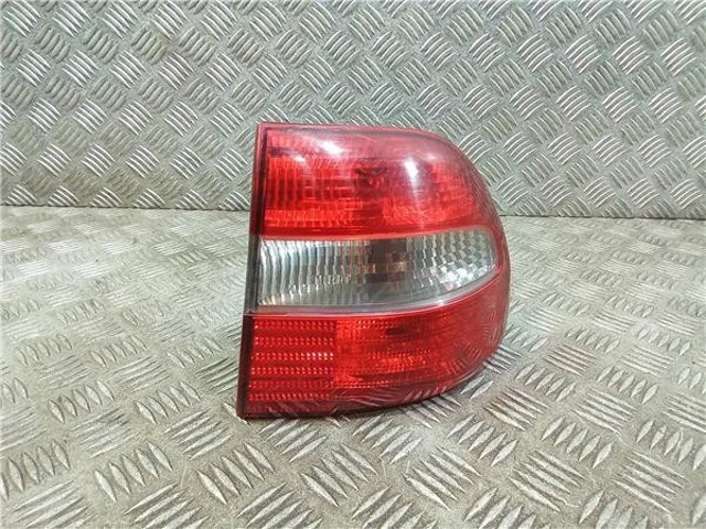 Lampa zespolona tylna prawa Volvo V40 VW