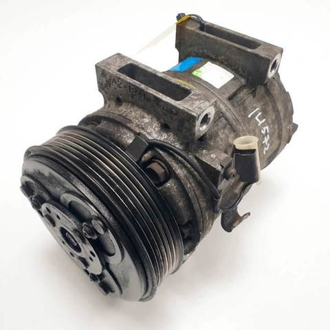 Sprężarka klimatyzacji 30899721 VOLVO