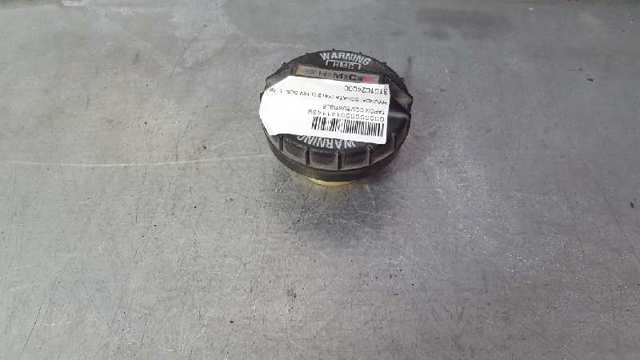 Korek wlewu paliwa KIA Magentis 1 GD