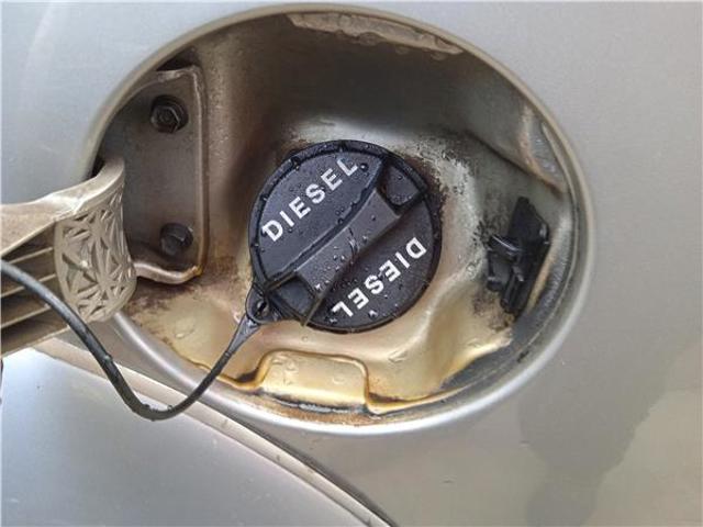 Korek wlewu paliwa 310103A901 HYUNDAI