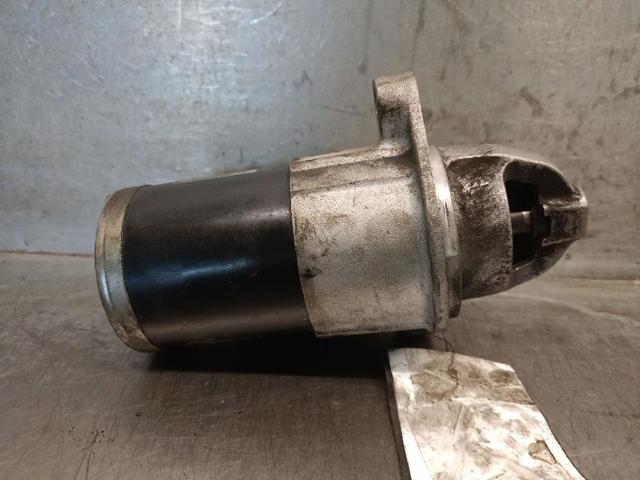 Rozrusznik 3110051K10 SUZUKI