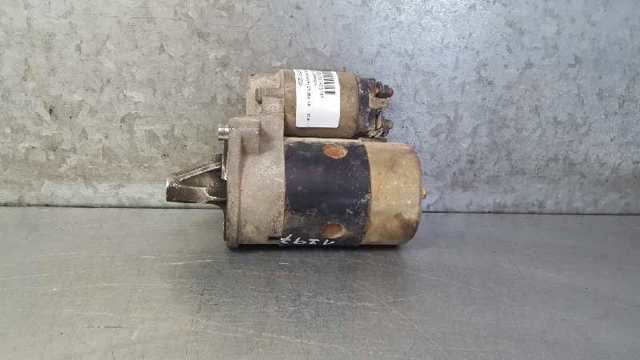 Rozrusznik 3110075F10000 SUZUKI