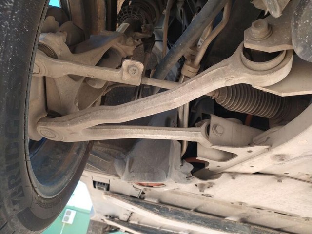 31106863740 BMW