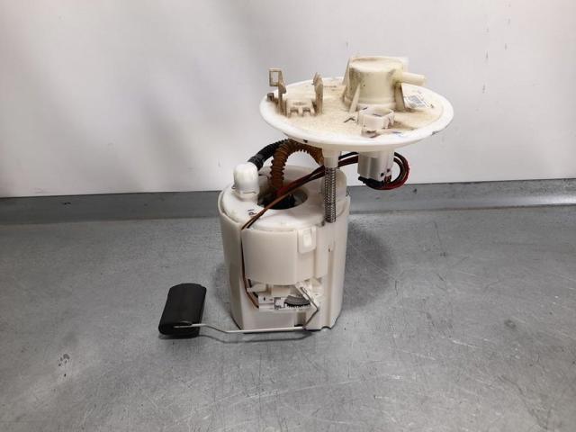 Moduł pompy paliwowej z czujnikiem poziomu paliwa 311101R200 HYUNDAI