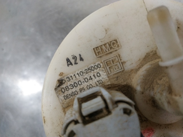 Moduł pompy paliwowej z czujnikiem poziomu paliwa Hyundai Accent 1