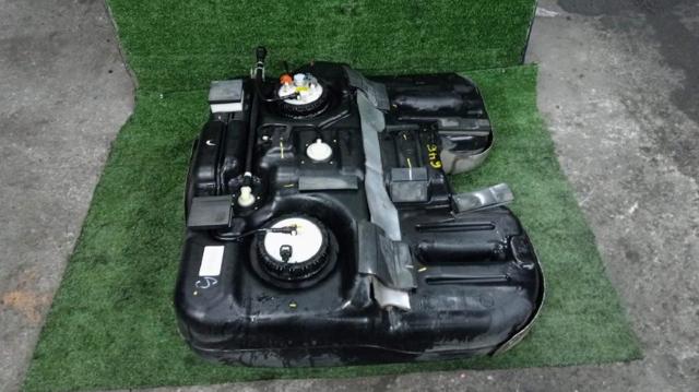 Moduł pompy paliwowej z czujnikiem poziomu paliwa Hyundai Sonata 5 NF