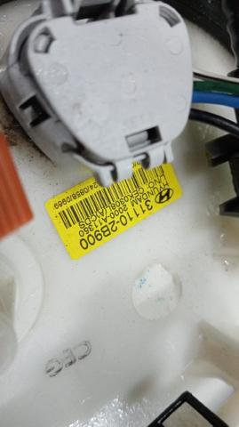 Moduł pompy paliwowej z czujnikiem poziomu paliwa Hyundai Sonata 5 NF