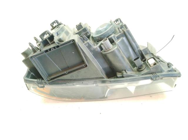 Reflektor lewy Volvo XC90