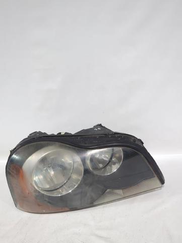 Reflektor prawy 31111187 VOLVO
