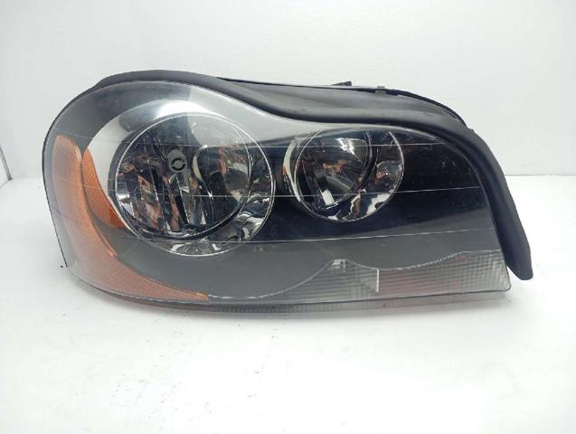 Reflektor prawy 31111187 VOLVO