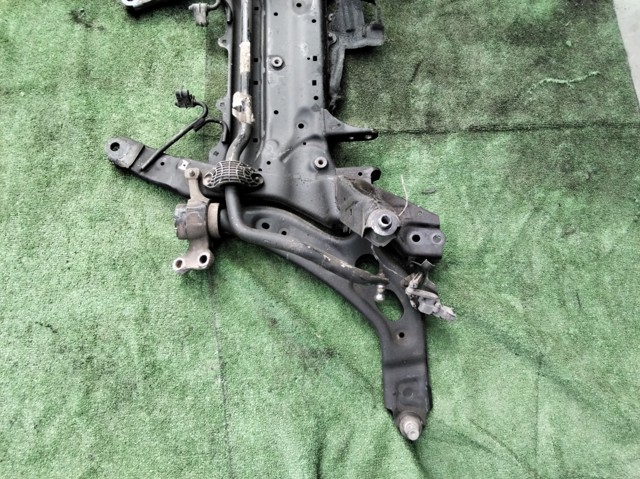 Korpus osi przedniej 31116872729 BMW