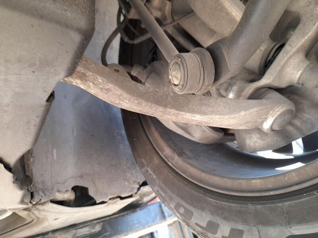 31122347983 BMW