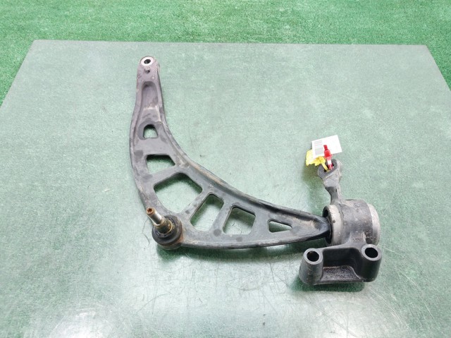 Wahacz zawieszenia przedniego dolny lewy 31129806519 BMW