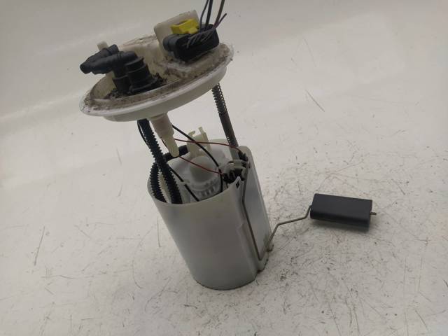 Moduł pompy paliwowej z czujnikiem poziomu paliwa 31251818016 FIAT