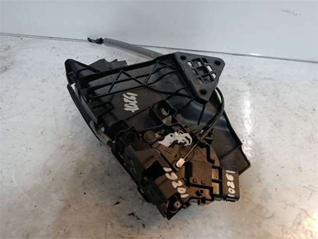 Zamek drzwi przednich lewych 31253657 VOLVO