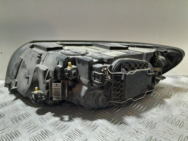 Reflektor prawy 31265695 VOLVO