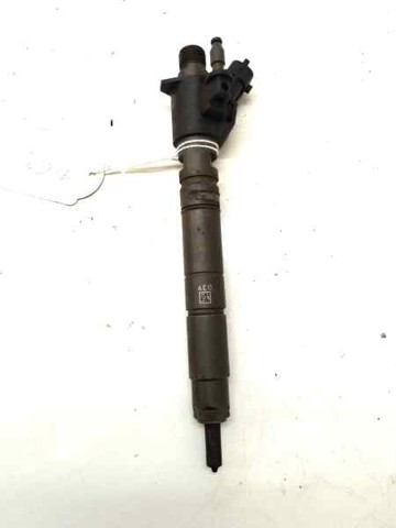 Wtryskiwacz paliwa 31272690 VOLVO