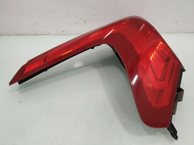 Lampa zespolona tylna lewa 31283339 VOLVO