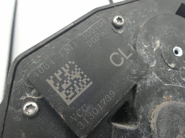 Zamek drzwi przednich prawych 31301739 VOLVO