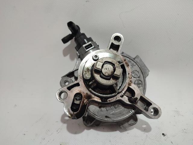 Pompa podciśnienia Volvo XC90 2 256