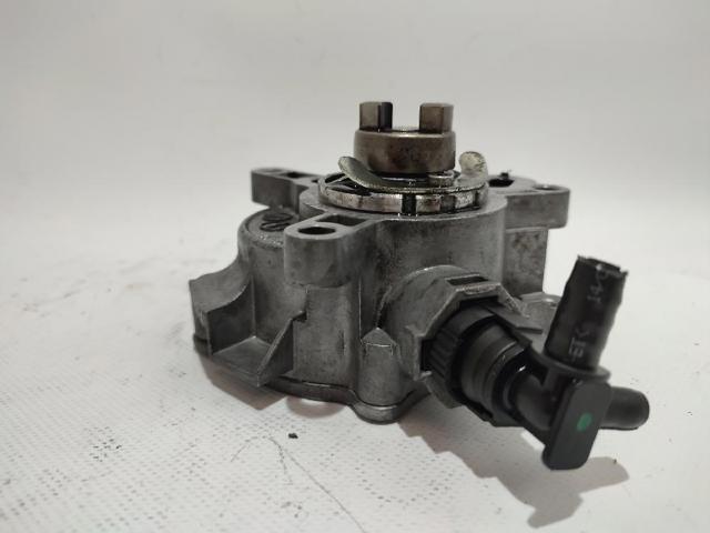 Pompa podciśnienia Volvo XC90 2 256