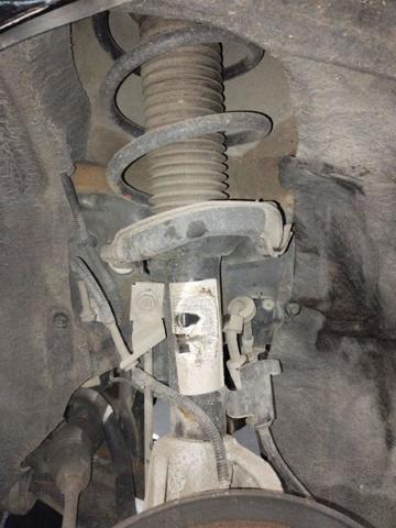 Amortyzator przedni prawy 31317922 VOLVO