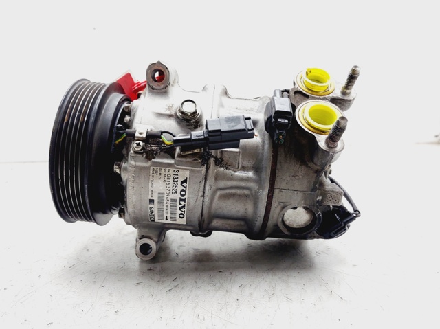 Sprężarka klimatyzacji 31332528 VOLVO