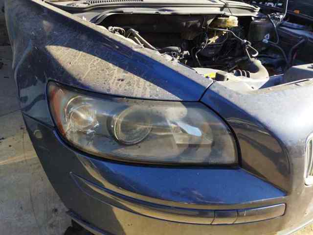 Reflektor prawy 31335222 VOLVO